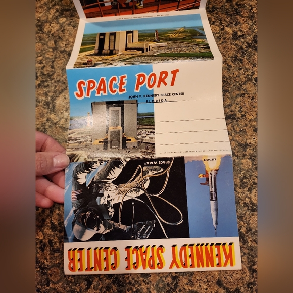 John F. Kennedy Space Center Vintage Postcard Set - Picture 1 of 6